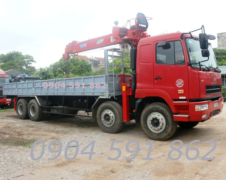 Chuyên cho thuê xe cẩu nâng hạ vận chuyển hàng hoá máy móc tại khu công nghiệp Sóng Thần 1 