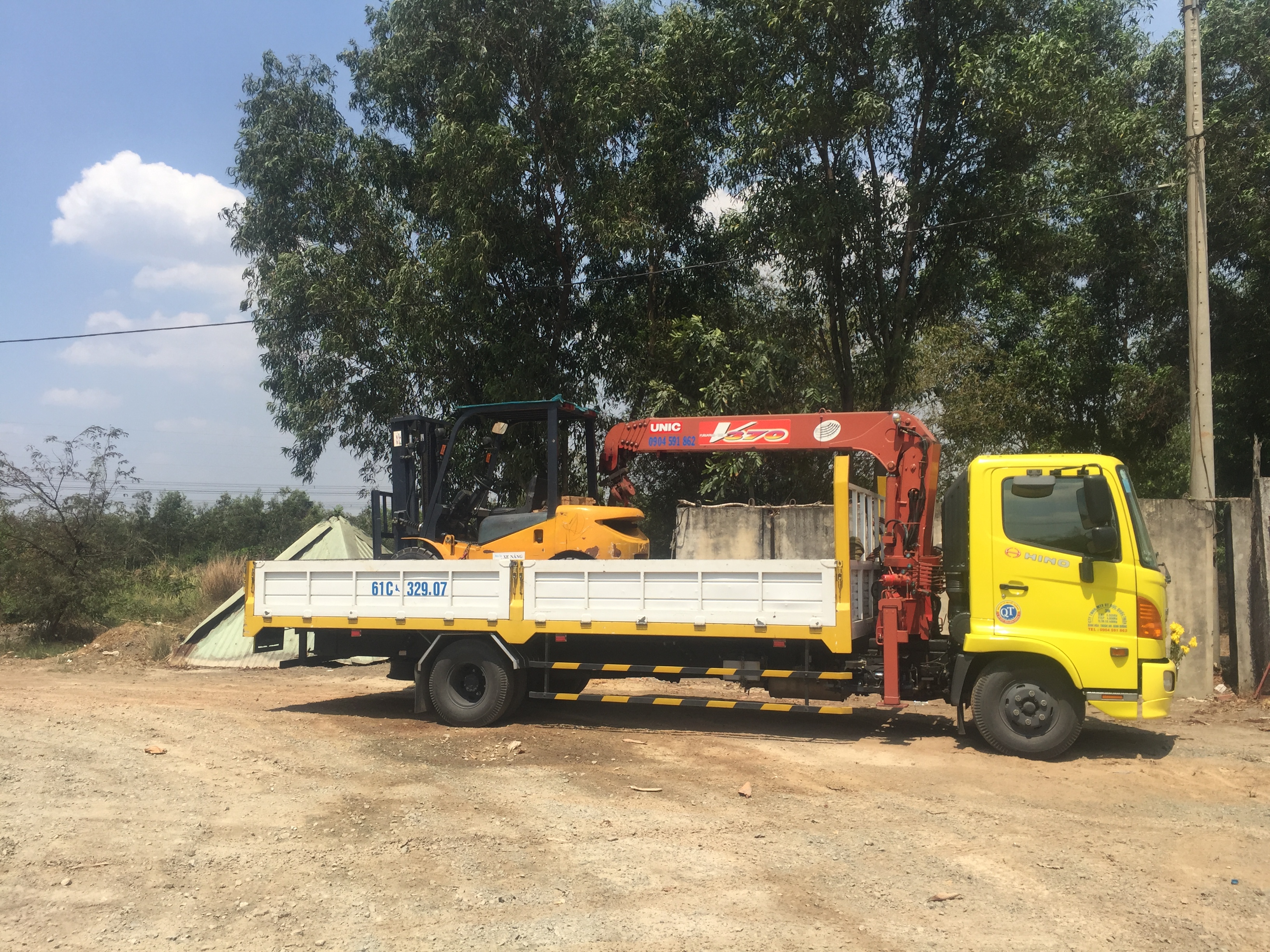 Cho thuê xe nâng giá rẻ nhất tại khu công nghiệp Vsip 1 Bình Dương