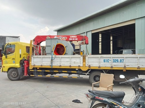 Cho thuê xe cẩu thùng tại khu công nghiệp Đồng Phú